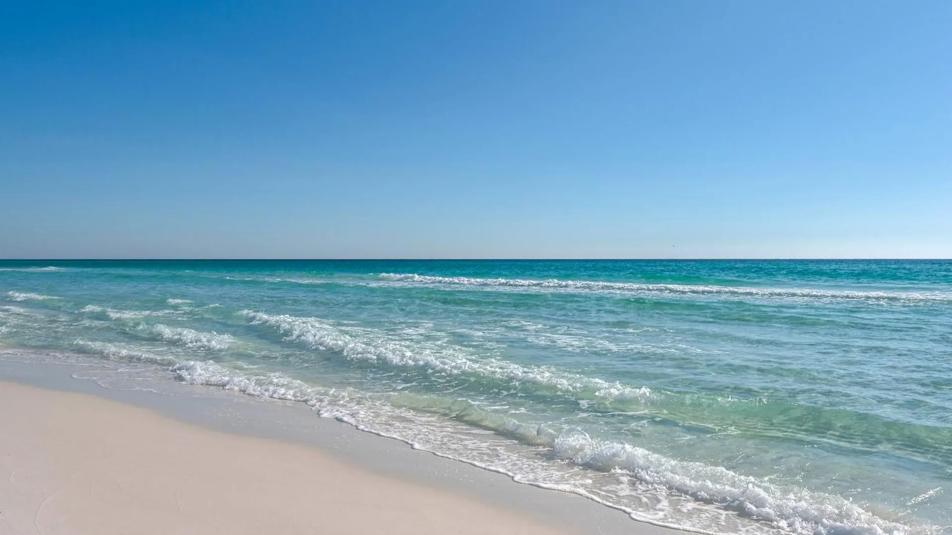 Perch At Mainsail - Gorgeous Beachfront Destin Condo Apartment