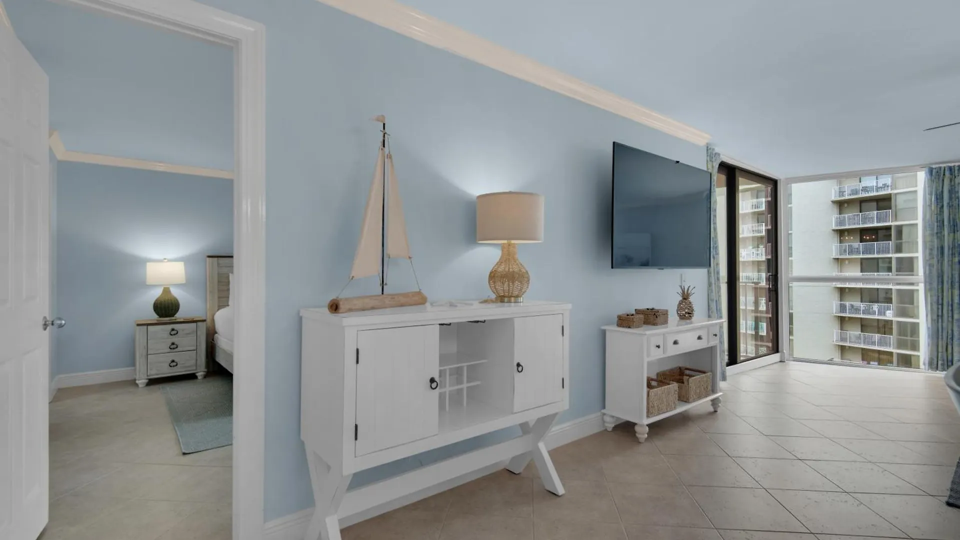 Perch At Mainsail - Gorgeous Beachfront Destin Condo United States