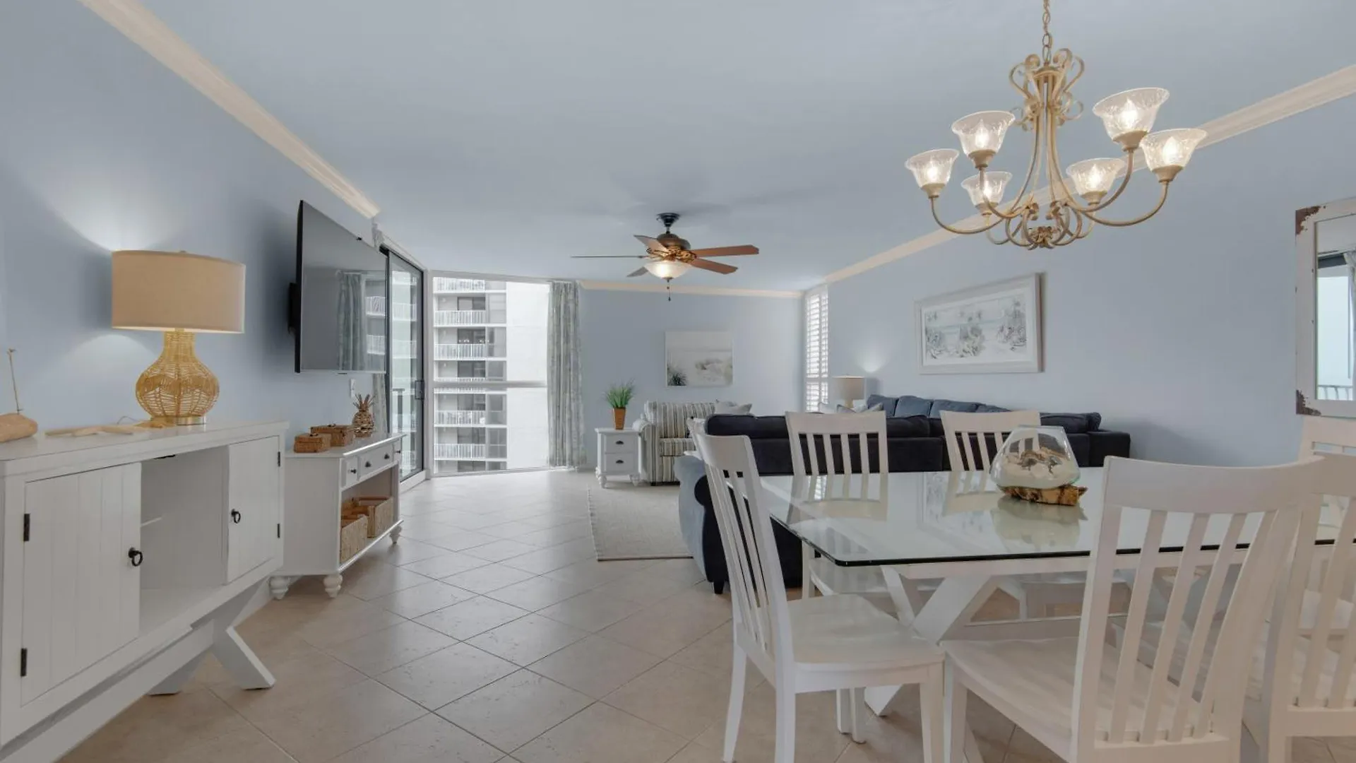 Perch At Mainsail - Gorgeous Beachfront Destin Condo 0*,  United States